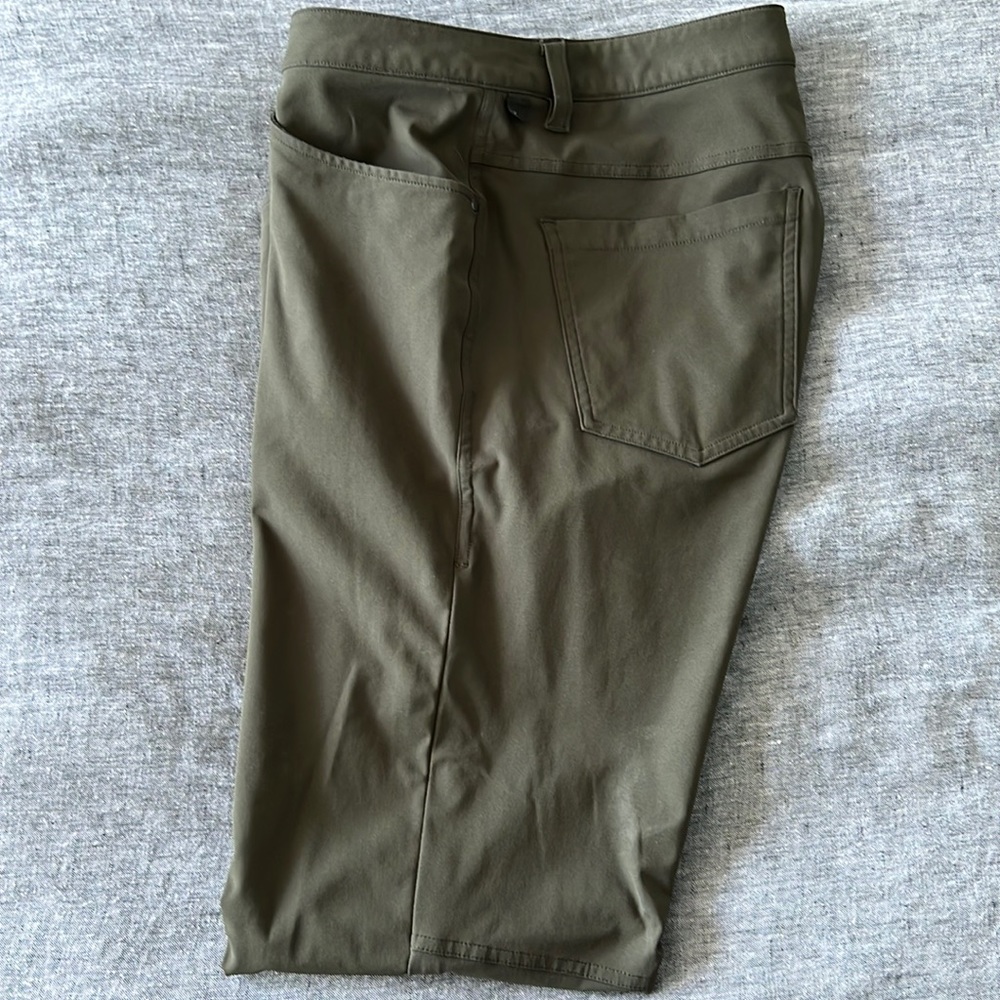 Lululemon mens ABC pant classic warpstreme 31x34 dark olive